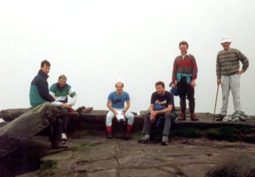 Stanage Edge (above Hathersage).